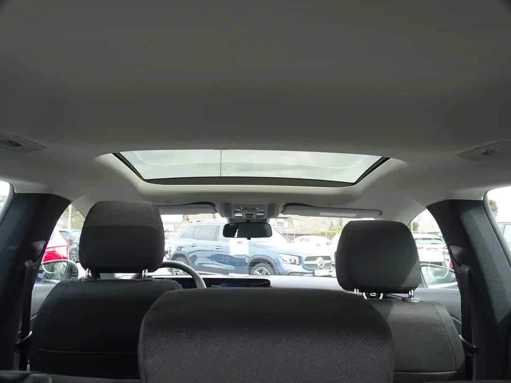 Mercedes-Benz CLA 180 Shooting Brake NAVI*LED*SHZG*PANO*PDC* 10/2020-photo-27