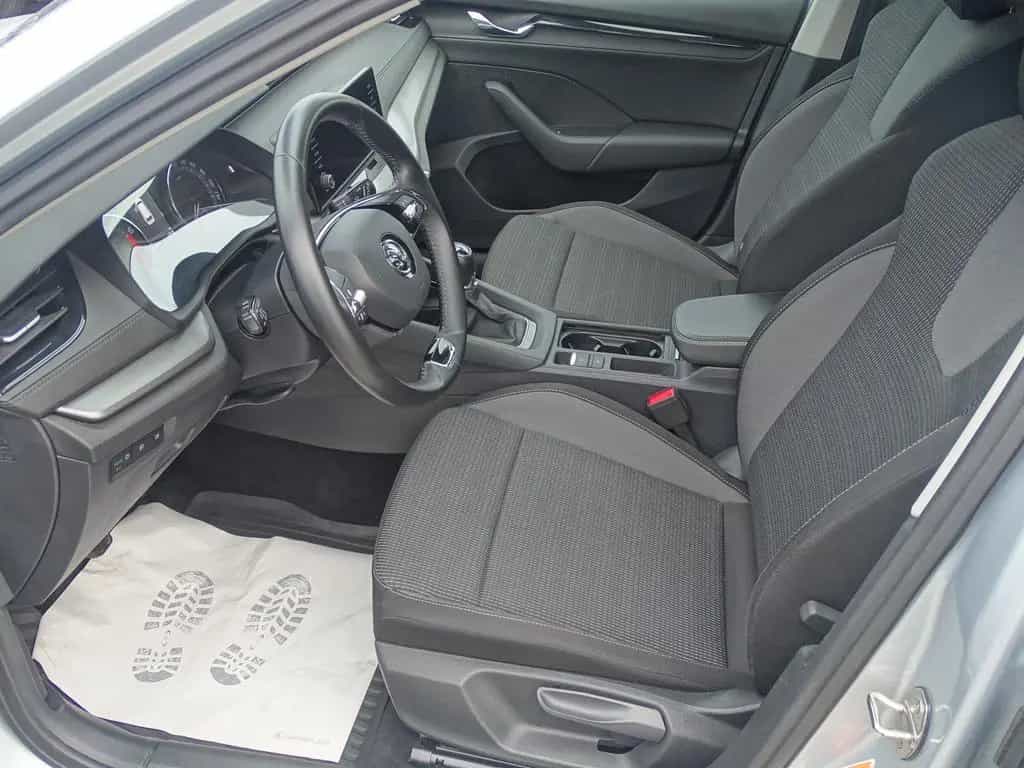 Skoda Octavia 1.0 Active*LED*SMART LINK*DAB*SHZG*RFK* 04/2021-photo-10