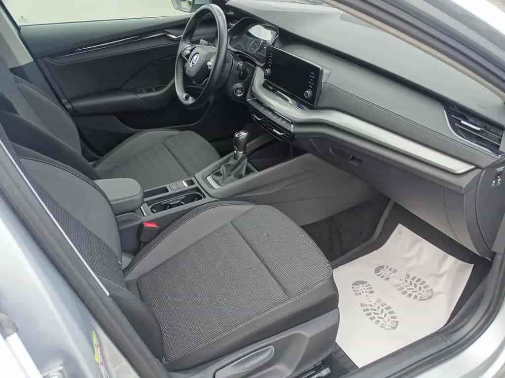 Skoda Octavia 1.0 Active*LED*SMART LINK*DAB*SHZG*RFK* 04/2021-photo-20
