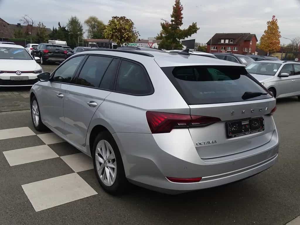 Skoda Octavia 1.0 Active*LED*SMART LINK*DAB*SHZG*RFK* 04/2021-photo-6