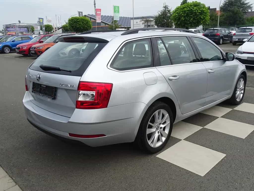 Skoda Octavia 1.0 Style*DSG*LED*SHZG*TEMPO* SMART LINK 07/2019-photo-5