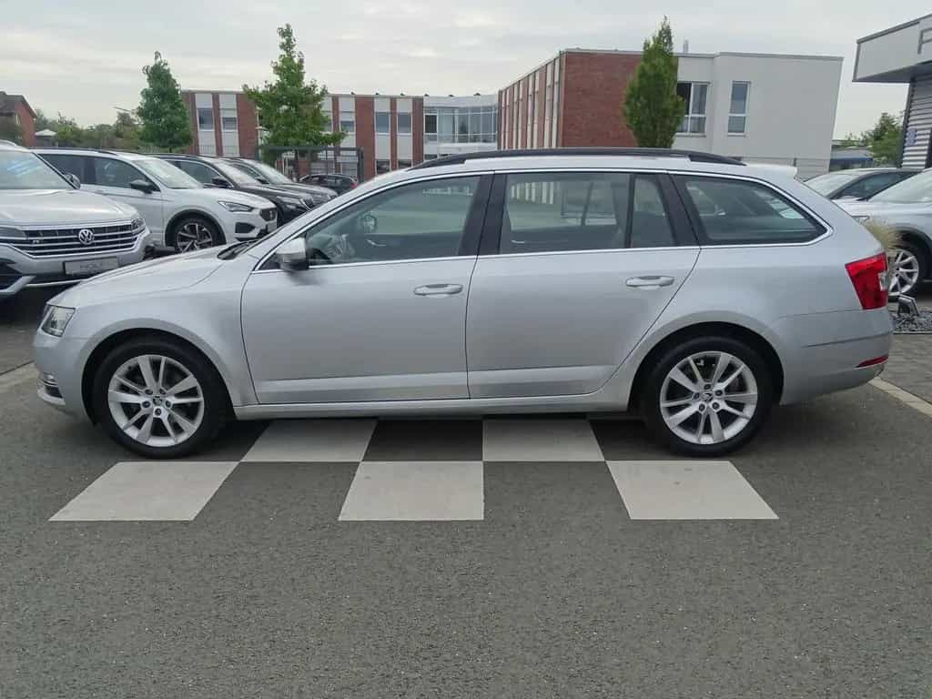 Skoda Octavia 1.0 Style*DSG*LED*SHZG*TEMPO* SMART LINK 07/2019-photo-9
