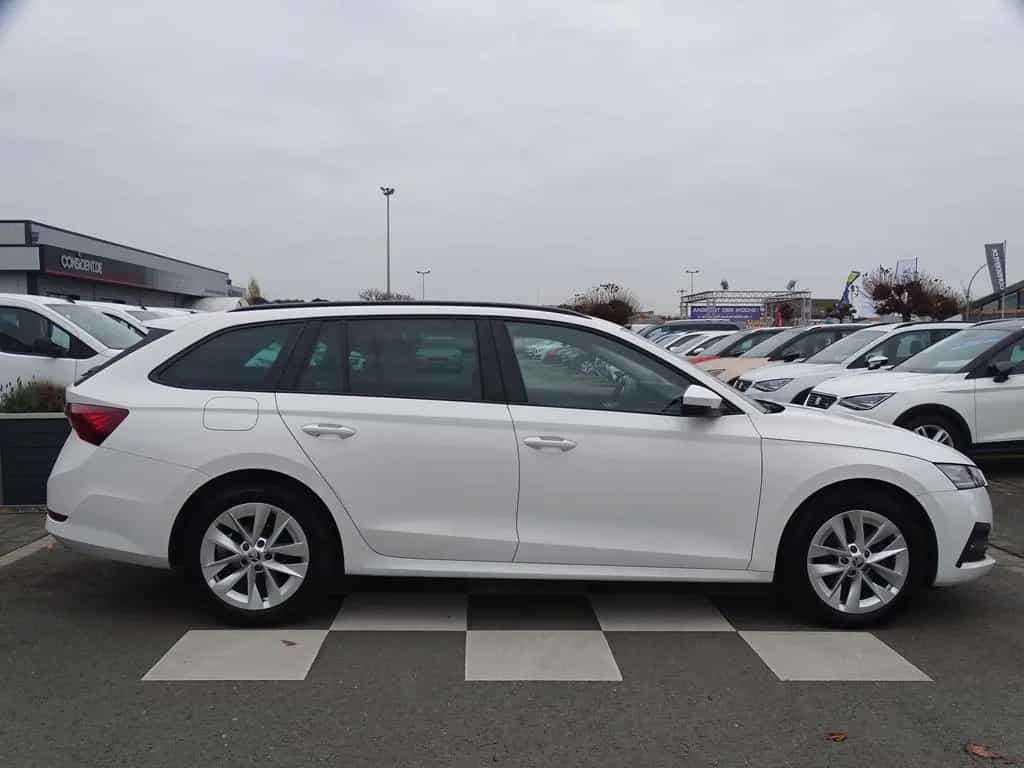 Skoda Octavia 1.5 Ambition*LED*DAB*PDC*SMART LINK*RFK* 05/2021-photo-3