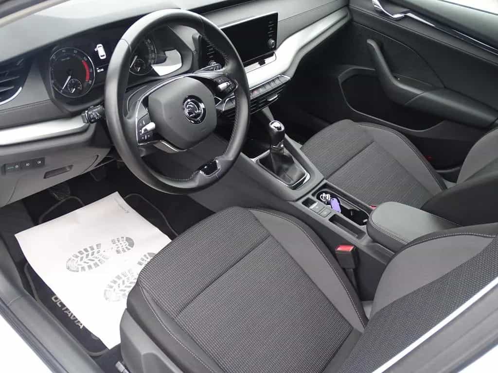 Skoda Octavia 1.5 Ambition*LED*DAB*PDC*SMART LINK*RFK* 05/2021-photo-8