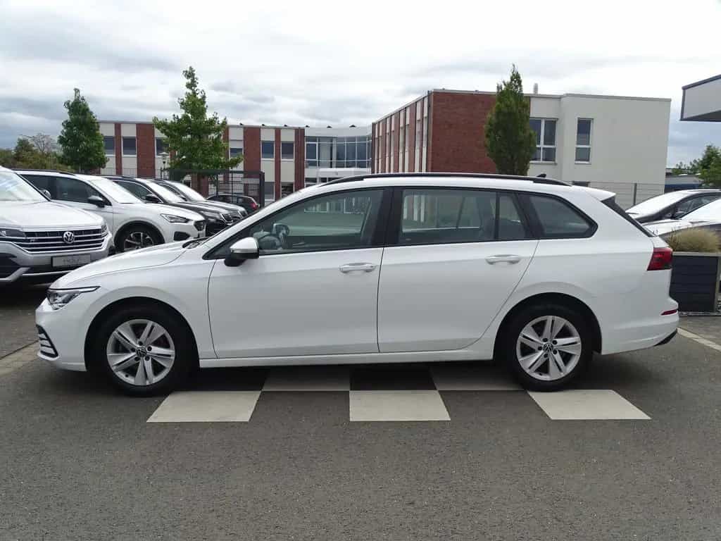 Volkswagen Golf 1.0 TSI Life*DAB*LED*APP CONNECT*PDC*ACC* 06/2021-photo-9