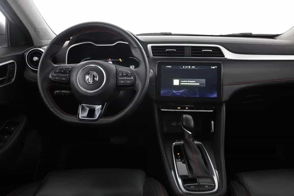 MG ZS 1.0 T-GDI Luxury Aut. LED Navi 360° Sitzheizu 05/2024-photo-9
