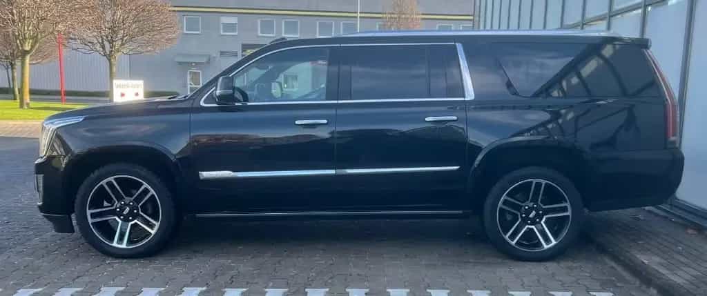 Cadillac Escalade 6.2V8 Platinum ESV *deutsche Auslief.* 08/2016-photo-3