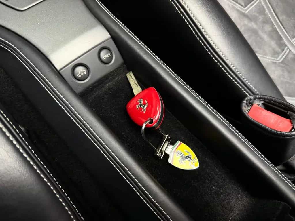 Ferrari 458 Italia Spider DE 2.HAND RACING SEATS ALCANTA 07/2012-photo-13