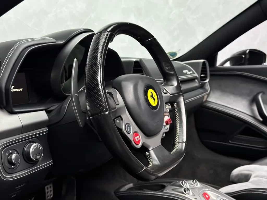Ferrari 458 Italia Spider DE 2.HAND RACING SEATS ALCANTA 07/2012-photo-2