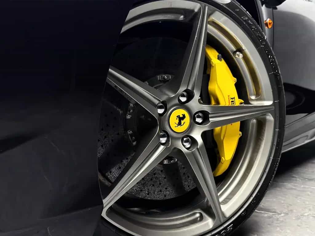 Ferrari 458 Italia Spider DE 2.HAND RACING SEATS ALCANTA 07/2012-photo-3