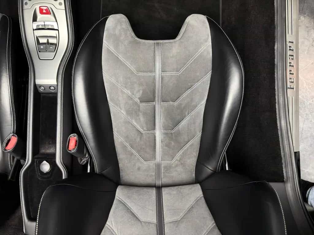Ferrari 458 Italia Spider DE 2.HAND RACING SEATS ALCANTA 07/2012-photo-35