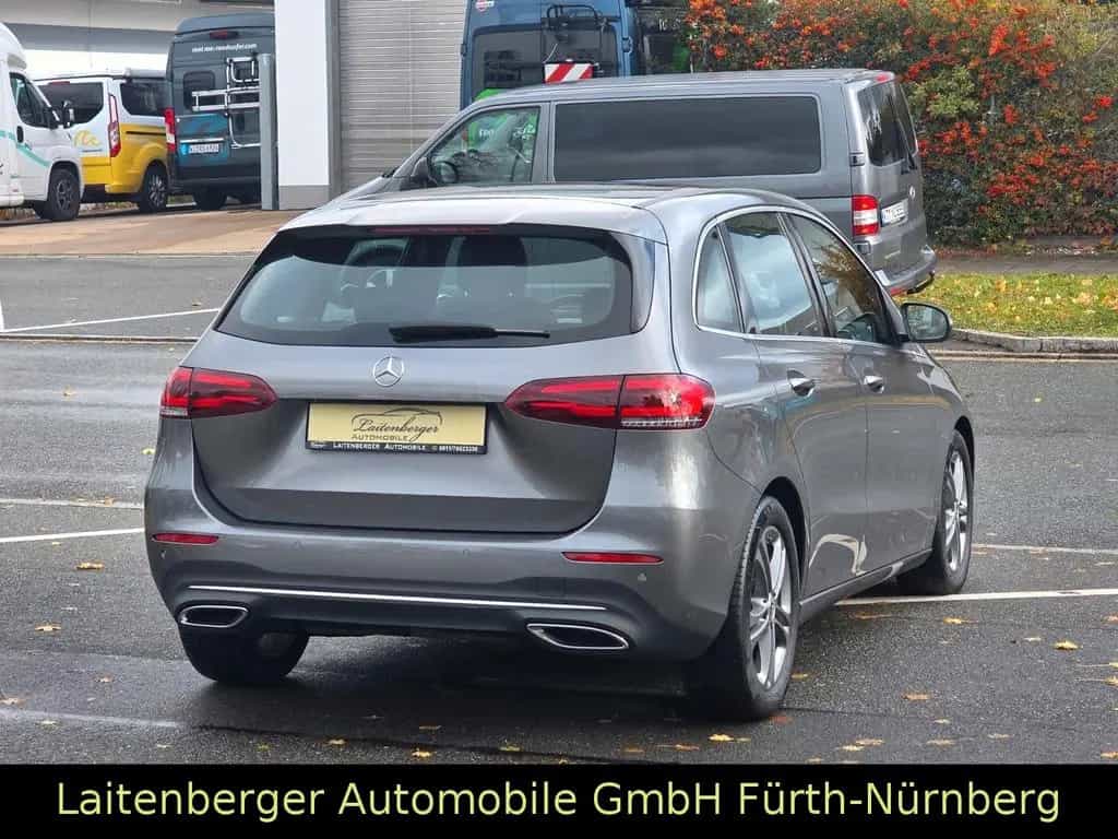 Mercedes-Benz B 220 4Matic*ACC*LED*MBUX*NAVI*LEDER*KAMERA*AHK 06/2019-photo-24