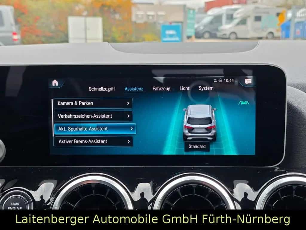 Mercedes-Benz B 220 4Matic*ACC*LED*MBUX*NAVI*LEDER*KAMERA*AHK 06/2019-photo-35