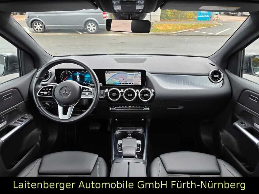 Mercedes-Benz B 220 4Matic*ACC*LED*MBUX*NAVI*LEDER*KAMERA*AHK 06/2019-photo-4