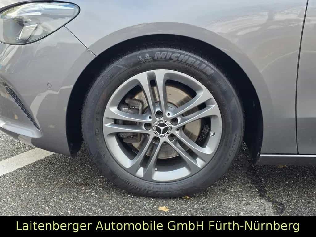 Mercedes-Benz B 220 4Matic*ACC*LED*MBUX*NAVI*LEDER*KAMERA*AHK 06/2019-photo-46
