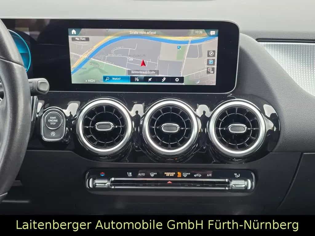 Mercedes-Benz B 220 4Matic*ACC*LED*MBUX*NAVI*LEDER*KAMERA*AHK 06/2019-photo-5