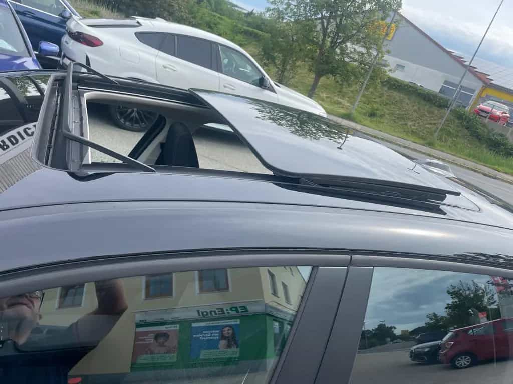 BMW 218 Active Tourer 218iA ACTIVE TOURER U06/LC+/LED/PANO/SHZ+LHZ 03/2023-photo-23