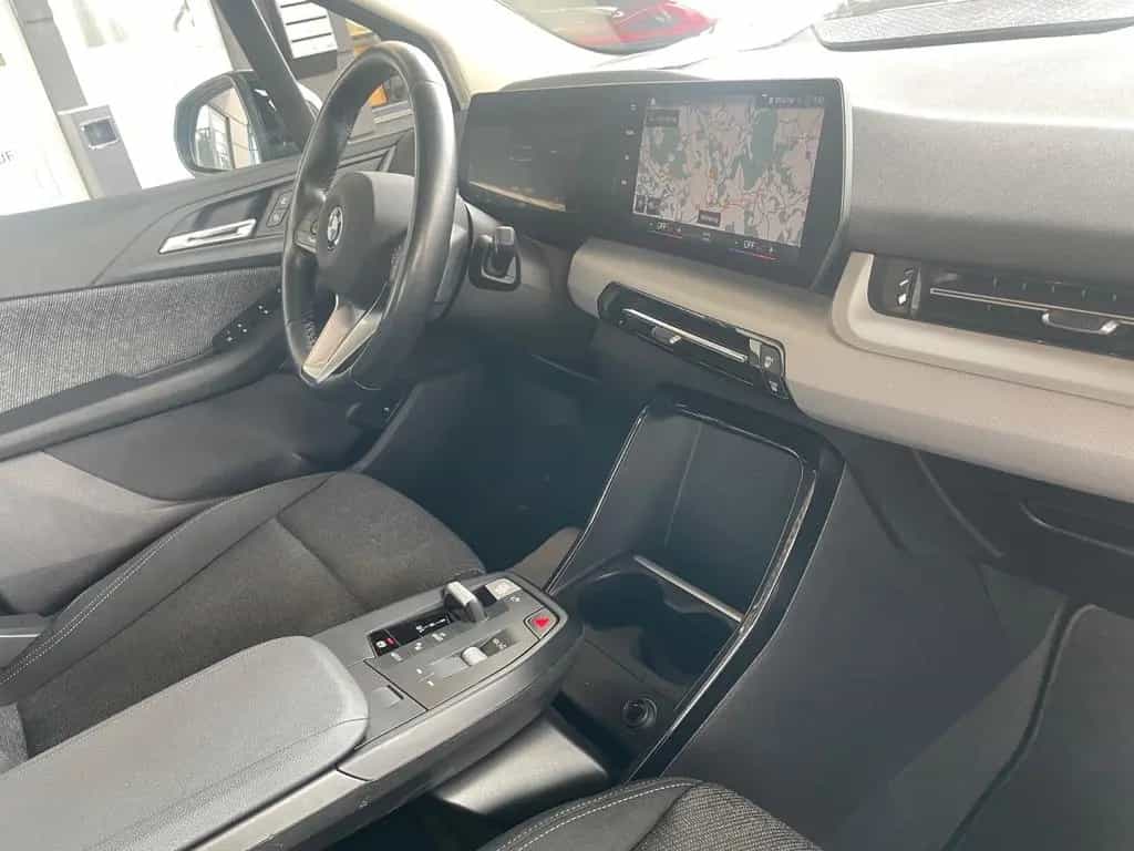 BMW 218 Active Tourer 218iA ACTIVE TOURER U06/LC+/LED/PANO/SHZ+LHZ 03/2023-photo-6