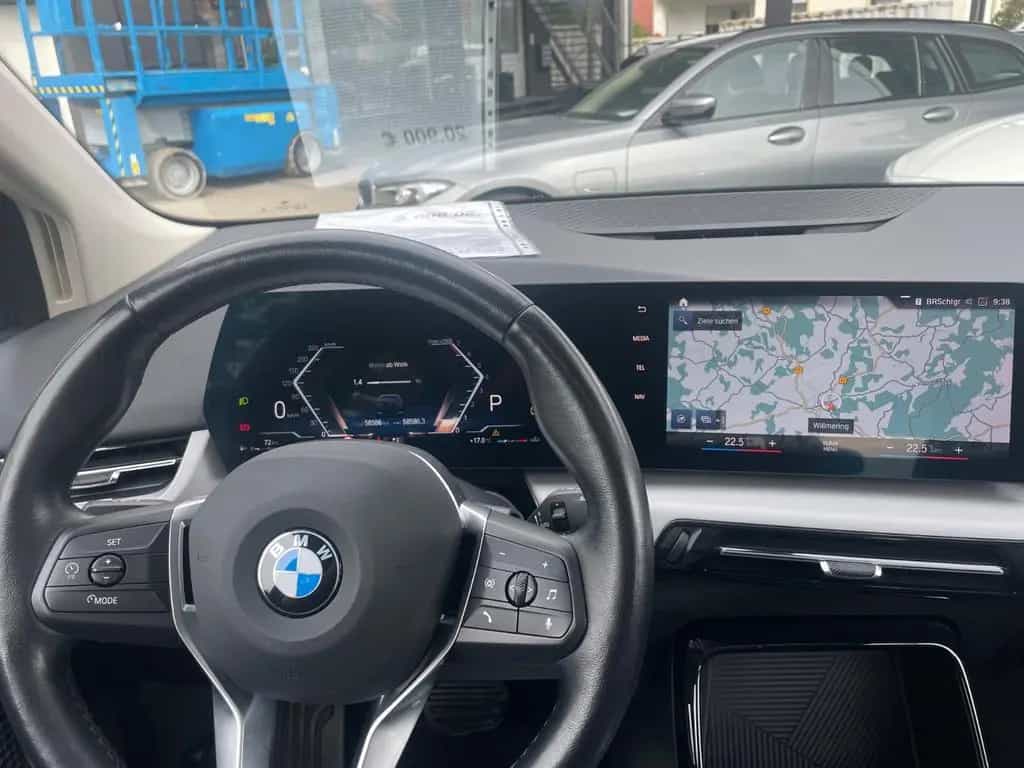 BMW 218 Active Tourer 218iA ACTIVE TOURER U06/LC+/LED/PANO/SHZ+LHZ 03/2023-photo-7