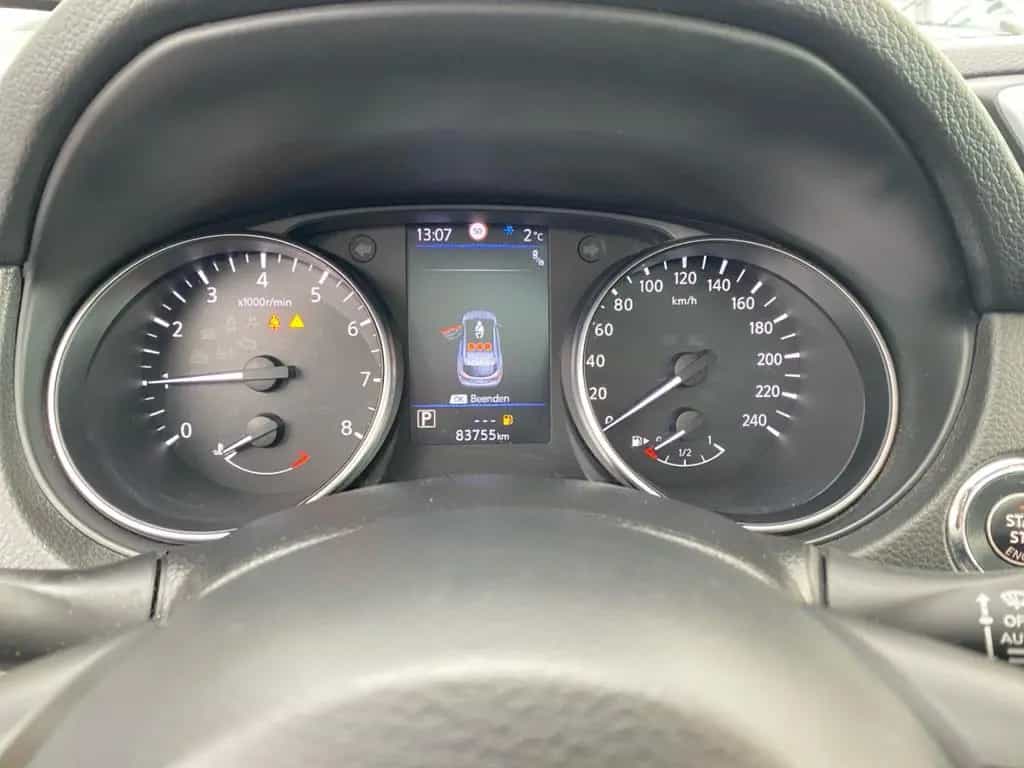 Nissan Qashqai 1.3 DIG-T DCT N-MOTION *LED*Pano*360°*SH 04/2019-photo-11