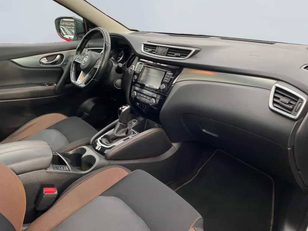 Nissan Qashqai 1.3 DIG-T DCT N-MOTION *LED*Pano*360°*SH 04/2019-photo-14