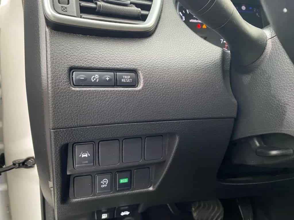 Nissan Qashqai 1.3 DIG-T DCT N-MOTION *LED*Pano*360°*SH 04/2019-photo-16