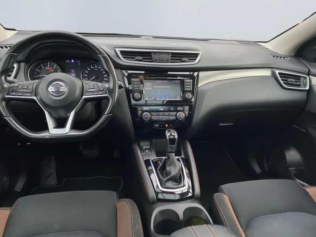 Nissan Qashqai 1.3 DIG-T DCT N-MOTION *LED*Pano*360°*SH 04/2019-photo-8