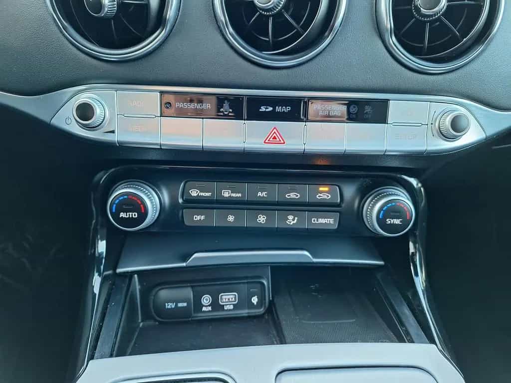 Kia Stinger 3.3 V6 T-GDI GT 4WD LED|Navi|HuD|RFK 11/2018-photo-26