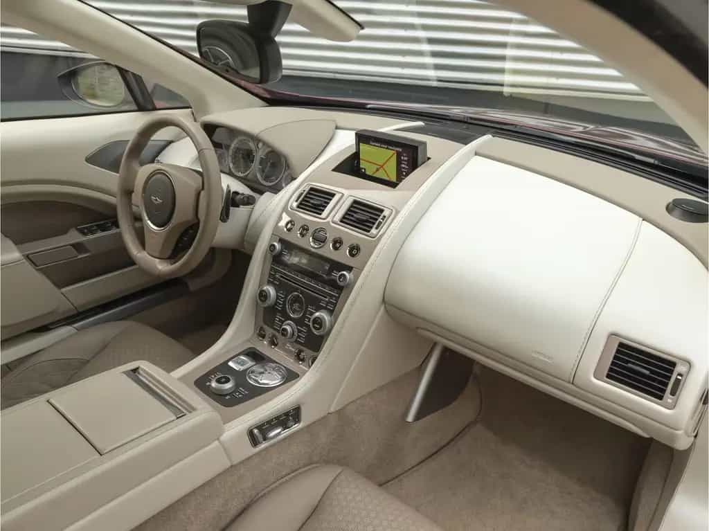Aston Martin Lagonda Taraf - EU-Registration 02/2015-photo-28