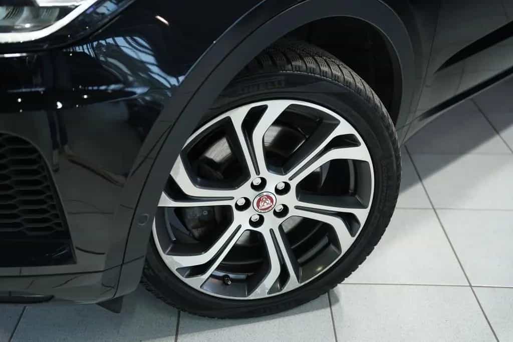 Jaguar E-Pace AWD Aut.*2.HD *ACC *Memory *Pano *H-UP 06/2018-photo-0