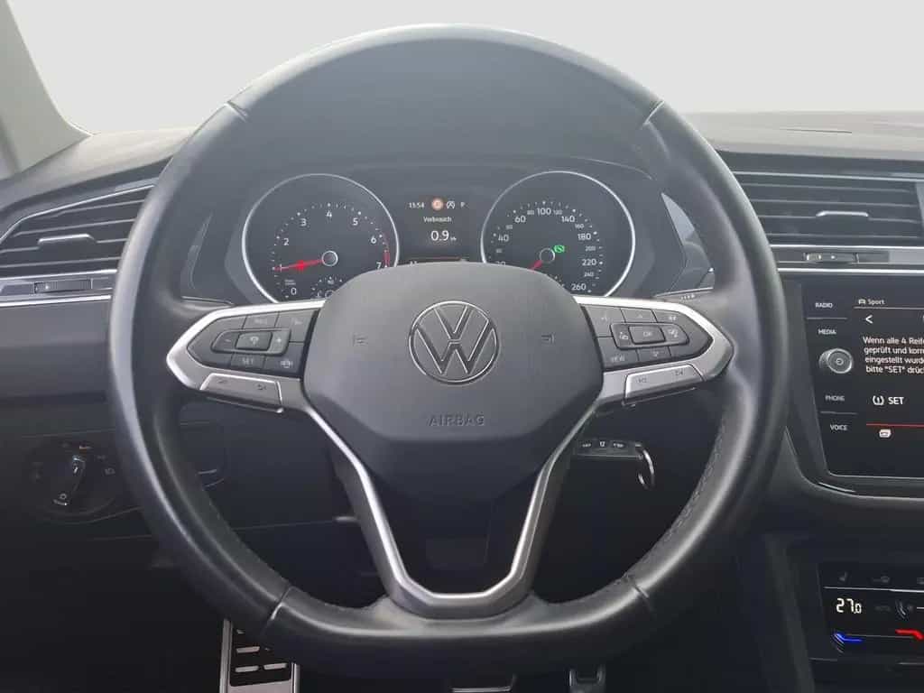 Volkswagen Tiguan 1.5 TSI 150 PS DSG ACC NAVI LED 01/2022-photo-10