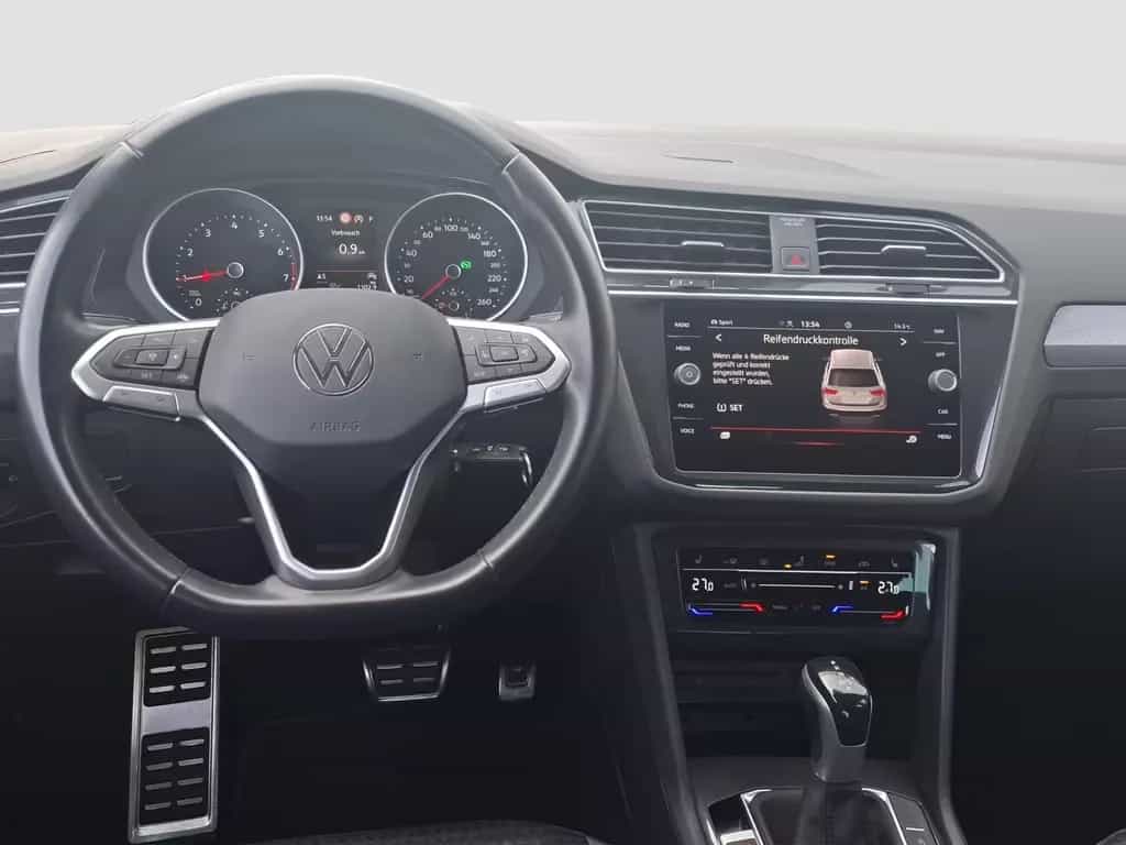 Volkswagen Tiguan 1.5 TSI 150 PS DSG ACC NAVI LED 01/2022-photo-9