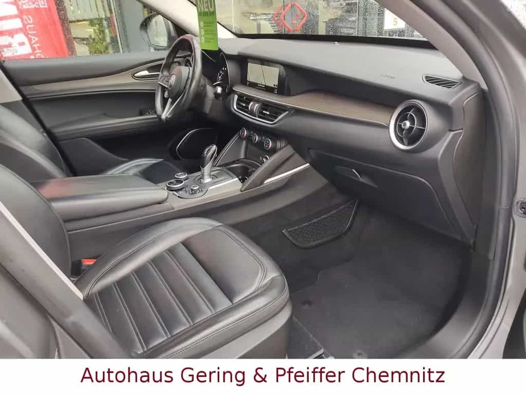 Alfa Romeo Stelvio Super Q4 01/2018-photo-11