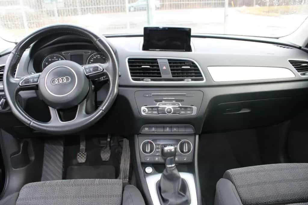 Audi Q3 sport *KLIMAAUTOM.+XENON+NAVI+PDC+SITZHEIZ.* 01/2018-photo-14