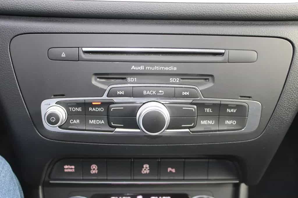 Audi Q3 sport *KLIMAAUTOM.+XENON+NAVI+PDC+SITZHEIZ.* 01/2018-photo-21