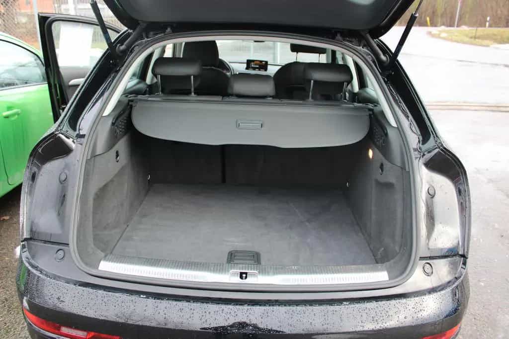 Audi Q3 sport *KLIMAAUTOM.+XENON+NAVI+PDC+SITZHEIZ.* 01/2018-photo-29