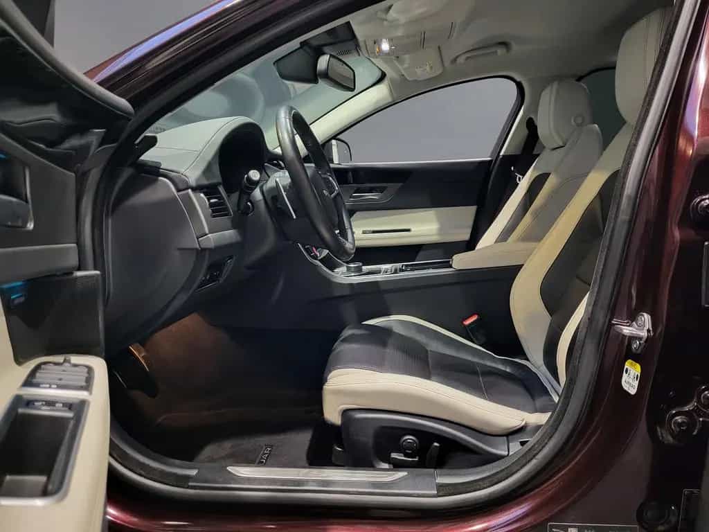 Jaguar XF 30D S *TOP Ausstattung* 03/2018-photo-5