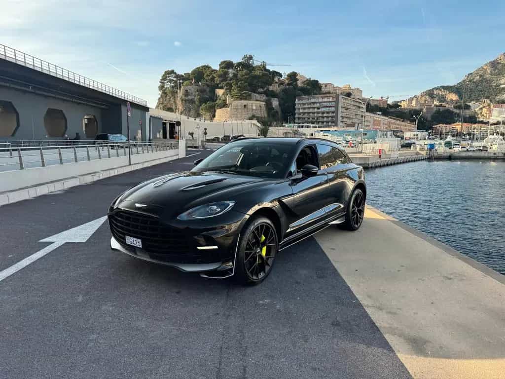 Aston Martin DBX 4.0 V8 DBX707 05/2025-photo-9
