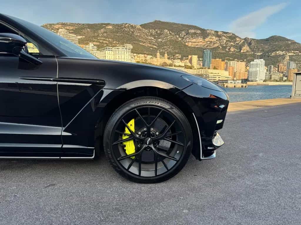 Aston Martin DBX 4.0 V8 DBX707 05/2025-photo-10