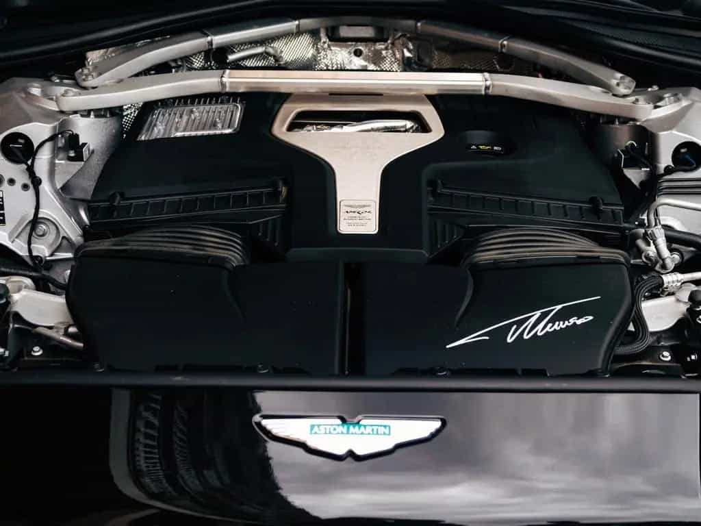 Aston Martin DBX 4.0 V8 DBX707 05/2025-photo-3