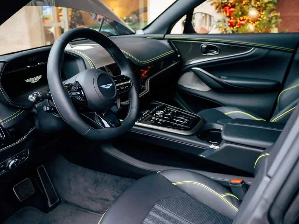 Aston Martin DBX 4.0 V8 DBX707 05/2025-photo-6
