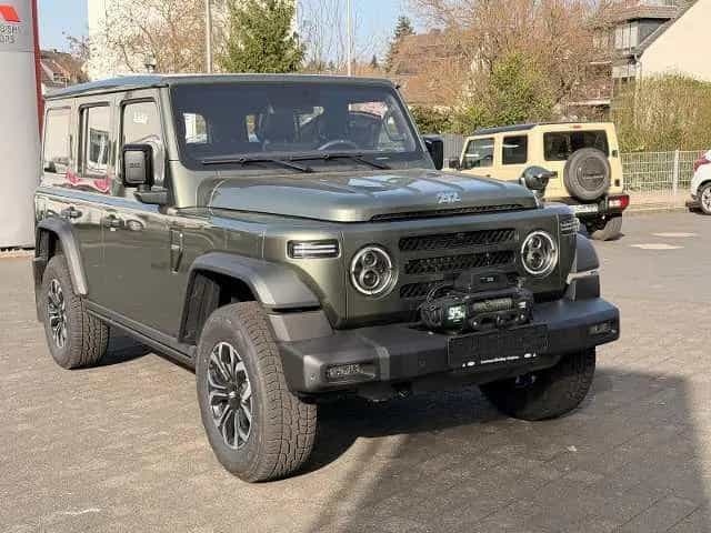 BAW 212 2,0 TCI 4WD, Anhängerkupplung null-photo-0