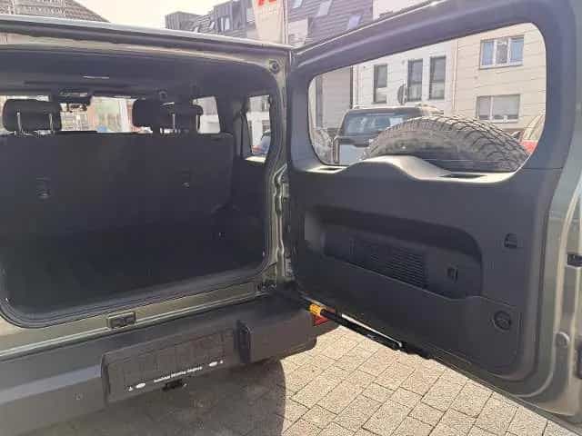 BAW 212 2,0 TCI 4WD, Anhängerkupplung null-photo-11