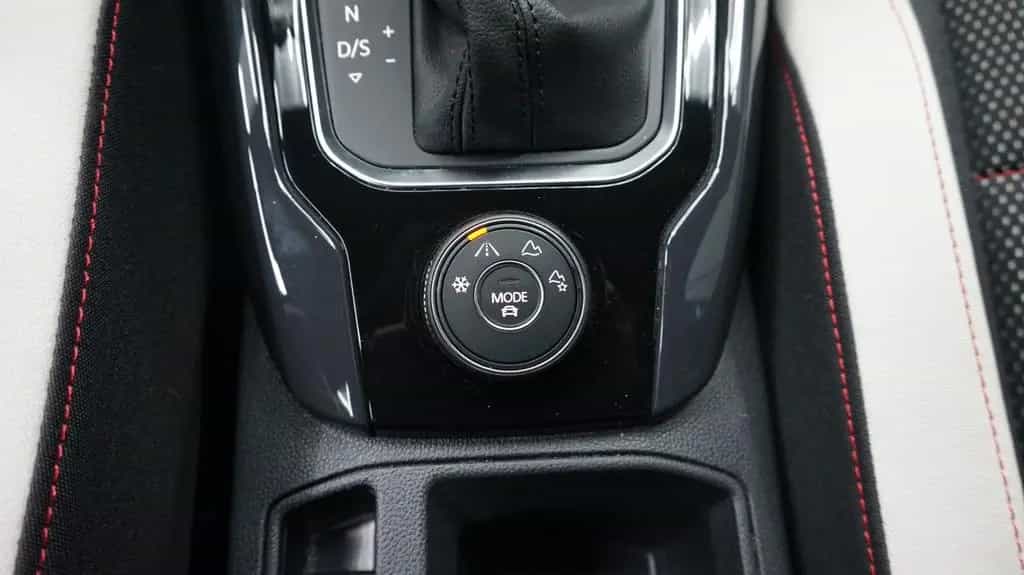 Volkswagen T-Roc Sport 4Motion *Autom.*Navi*Kamera* 04/2018-photo-20