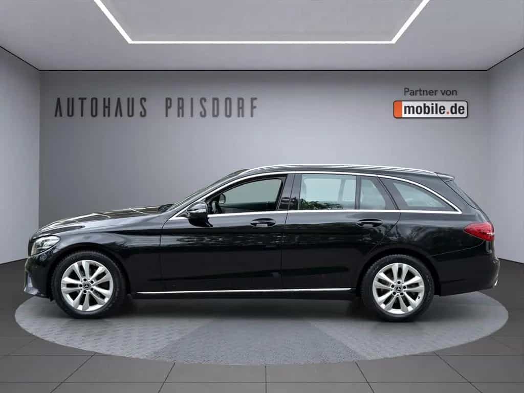 Mercedes-Benz C 180 T Modell /Leder/LED/Kamera/Pano/ 09/2018-photo-7