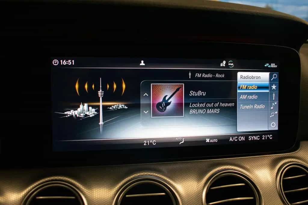 Mercedes-Benz E-Class 200 D BREAK, APPLE CARPLAY, LEDER, SPORTSTOEL, 11/2019-photo-13