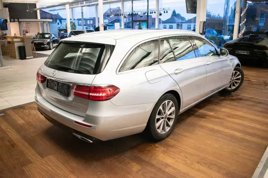Mercedes-Benz E-Class 200 D BREAK, APPLE CARPLAY, LEDER, SPORTSTOEL, 11/2019-photo-3