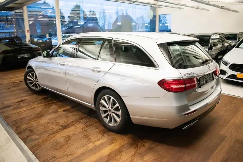 Mercedes-Benz E-Class 200 D BREAK, APPLE CARPLAY, LEDER, SPORTSTOEL, 11/2019-photo-4