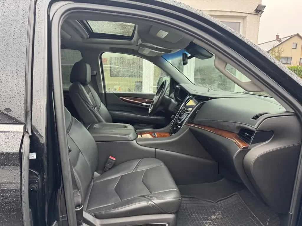 Cadillac Escalade GMT K2XL Platinum ESV*Lang*LPG 07/2017-photo-3