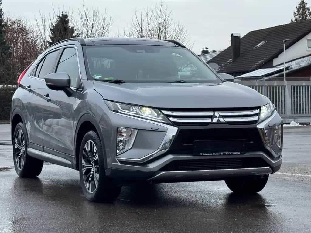 Mitsubishi Eclipse Cross 4WD *LED*360g*Spurhalte*HUD*ToTWKL 12/2019-photo-0